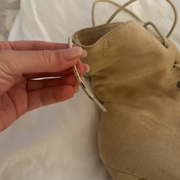 ALDO Suede tie boots - Picture 4 of 5